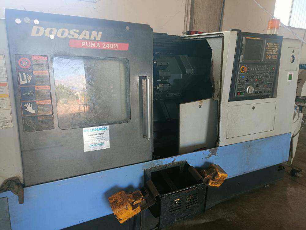 tornio cnc DOOSAN 240MB